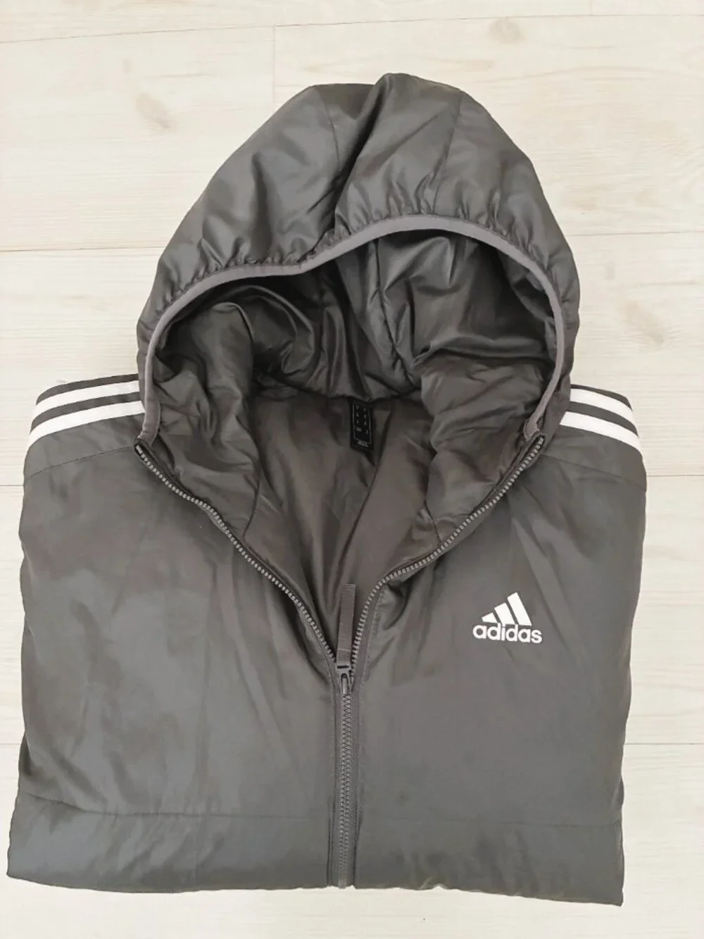 adidas Essentials Men's Insulated Hooded Jacket Grey Hooded Jacket Grey Size M